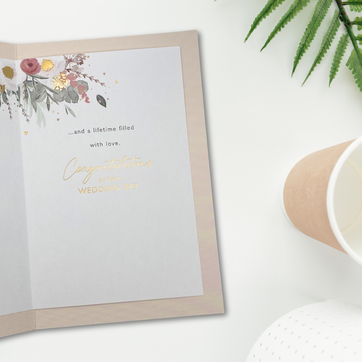 Wedding Day Card - Floral Horseshoe Wreath