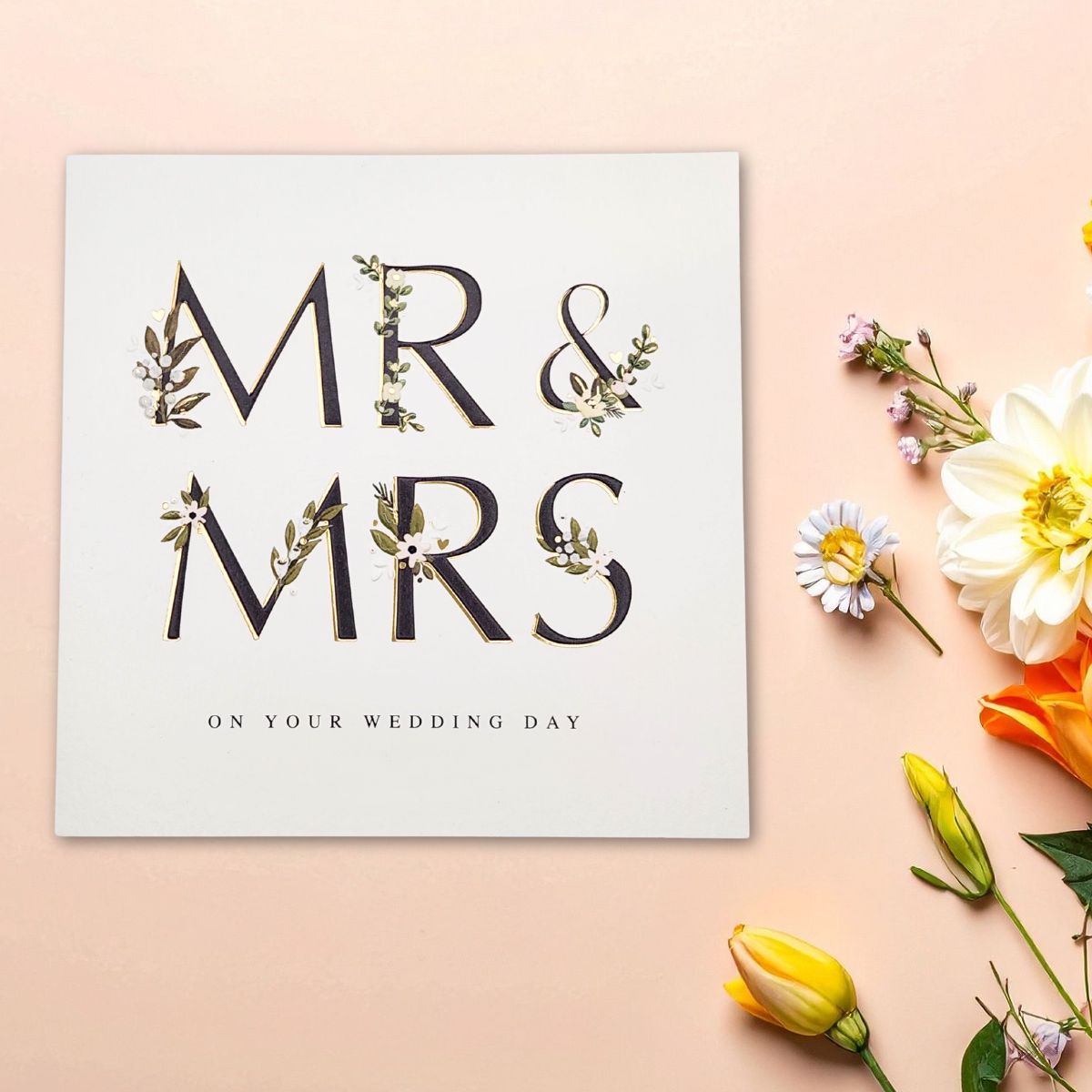 Wedding Day Card - Mr & Mrs Botanical Text