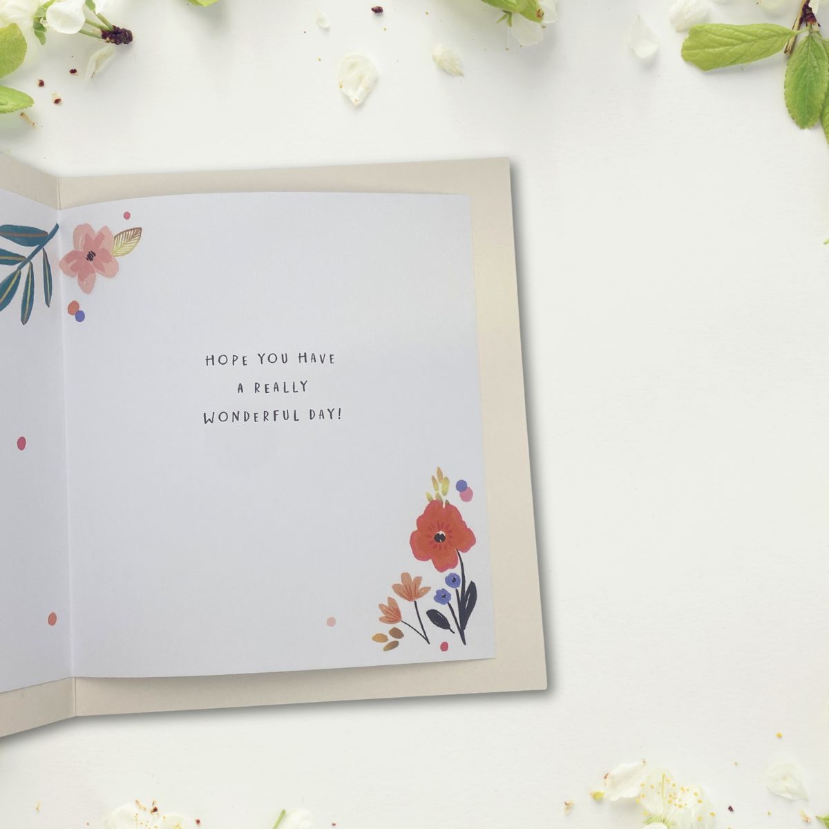 Stepmum Mother's Day Card - Hearts & Flowers